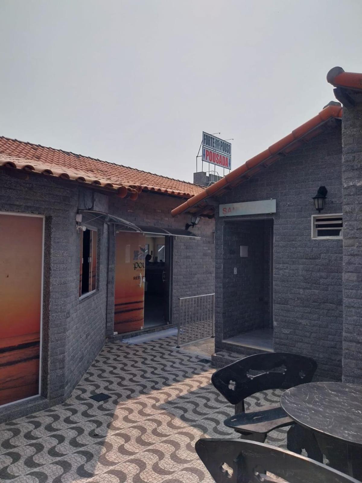 Forte Do Pouso Hospedagens 萨夸雷马 外观 照片